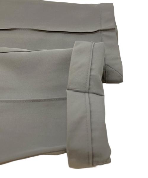 COMME des GARCONS HOMME PLUS（コムデギャルソンオムプリュス）COMME des GARCONS HOMME PLUS (コムデギャルソンオムプリュス) センタープレスポリパンツ グレー サイズ:Sの古着・服飾アイテム