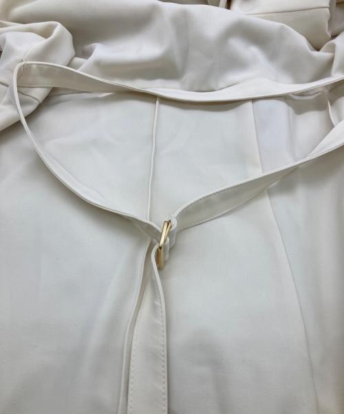 THINGS THAT MATTER（シングスザットマター）THINGS THAT MATTER (シングスザットマター) COMFORTABLE JUMPSUIT ベージュ サイズ:2の古着・服飾アイテム