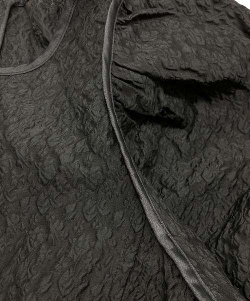 Adam et Rope（アダム エ ロペ）Adam et Rope (アダム エ ロペ) ジャガードコンビギャザートップス ブラック サイズ:	SIZE Free 未使用品の古着・服飾アイテム