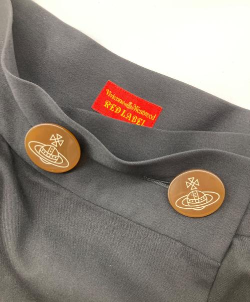 Vivienne Westwood RED LABEL（ヴィヴィアンウエストウッドレッドレーベル）Vivienne Westwood RED LABEL (ヴィヴィアンウエストウッドレッドレーベル) オーブボタンサイドフラップスカート ブラック サイズ:２の古着・服飾アイテム