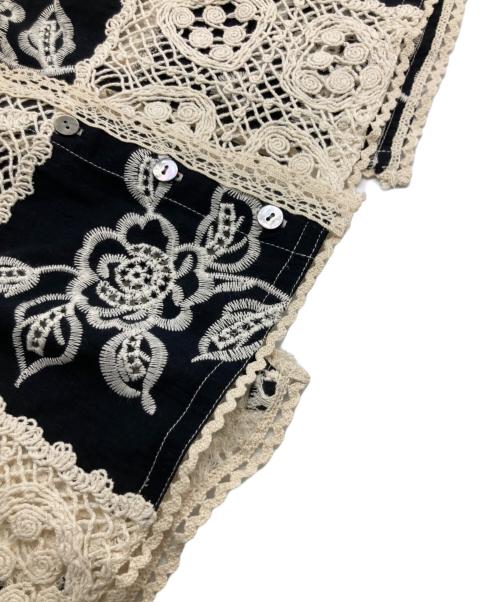 MAISON SPECIAL（メゾンスペシャル）MAISON SPECIAL (メゾンスペシャル) 2way Embroidery Vest ブラック×ベージュ サイズ:SIZE Freeの古着・服飾アイテム