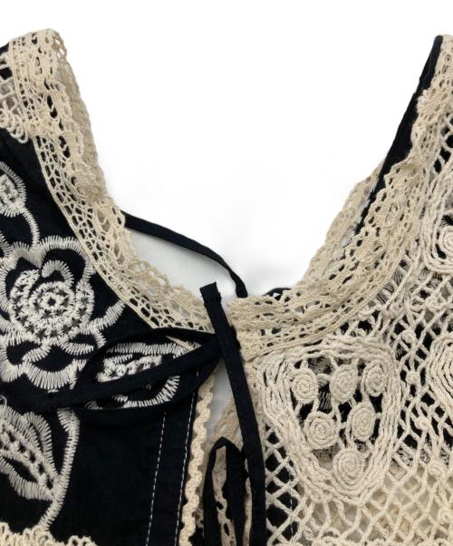 MAISON SPECIAL（メゾンスペシャル）MAISON SPECIAL (メゾンスペシャル) 2way Embroidery Vest ブラック×ベージュ サイズ:SIZE Freeの古着・服飾アイテム