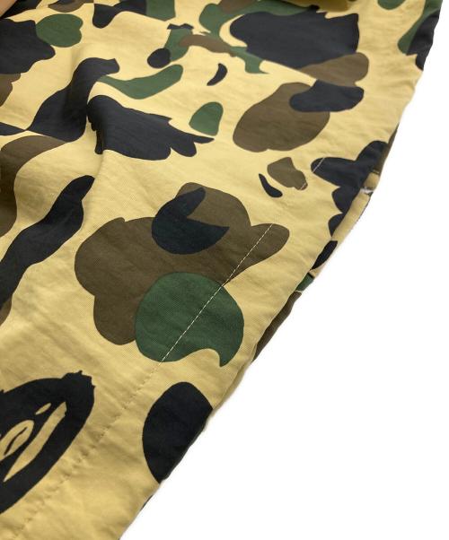 A BATHING APE（アベイシングエイプ）A BATHING APE (アベイシングエイプ) 1ST CAMO デタッチャブルスリーブジャケット ベージュ×グリーン サイズ:Mの古着・服飾アイテム