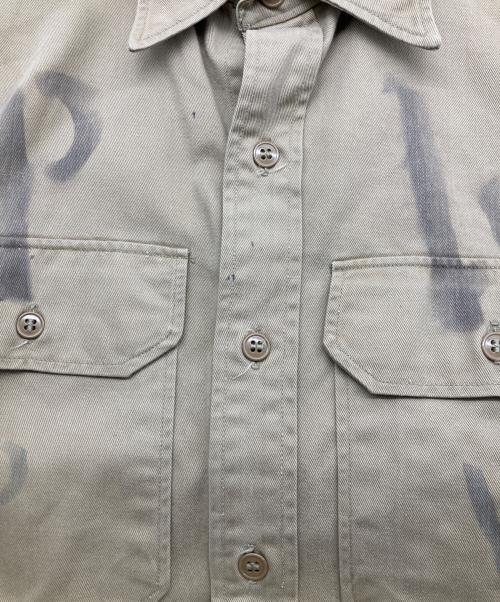 US ARMY（ユーエスアーミー）US ARMY (ユーエスアーミー) Prisoner of War  SHIRT ベージュ サイズ:‐の古着・服飾アイテム