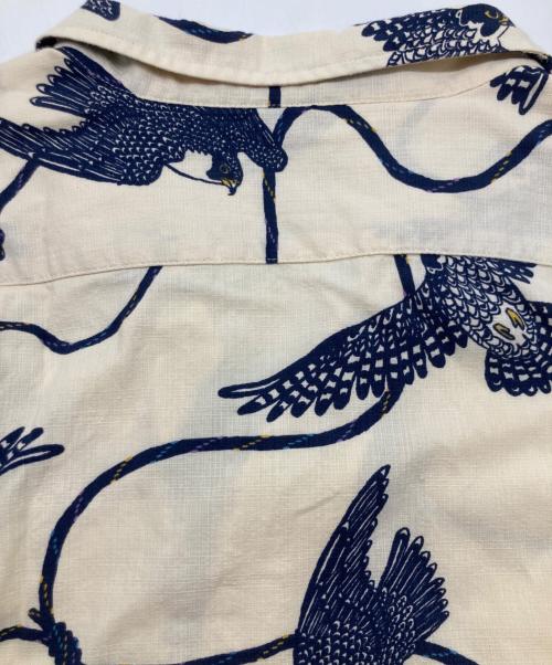 Patagonia（パタゴニア）Patagonia (パタゴニア) ハヤブサプリント Pataloha Shirt ベージュ サイズ:Lの古着・服飾アイテム