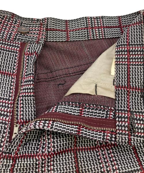LEVI'S（リーバイス）LEVI'S (リーバイス) 70s 646 THE KNITS ベルボトムチェックパンツ レッド×ブラック サイズ:W30　L32の古着・服飾アイテム