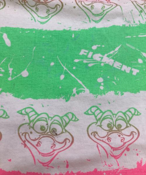 DISNEY（ディズニー）DISNEY (ディズニー) 80s FIGMENT オールオーバープリントTシャツ マルチカラー サイズ:OSFAの古着・服飾アイテム
