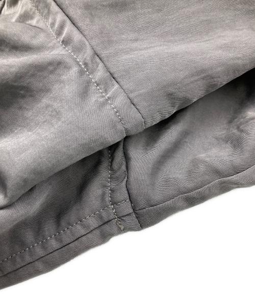KNOT made in world（ノットメイドインワールド）KNOT made in world (ノットメイドインワールド) ナイロンカバーオール グレー×ブラック サイズ:３の古着・服飾アイテム