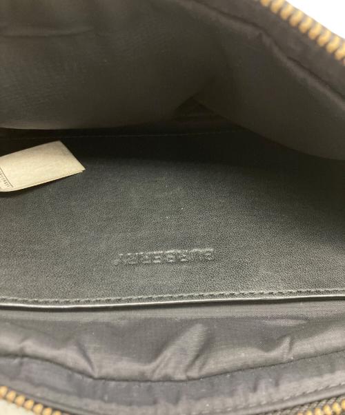 BURBERRY LONDON（バーバリーロンドン）BURBERRY LONDON (バーバリーロンドン) ボディーバッグ ブラックの古着・服飾アイテム