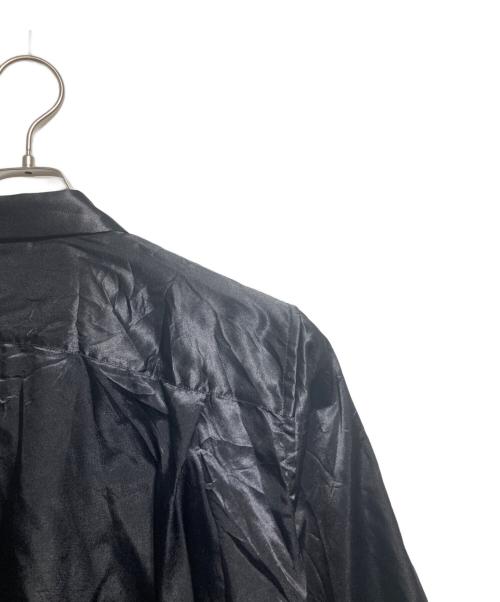 COMME des GARCONS（コムデギャルソン）COMME des GARCONS (コムデギャルソン) Twisted Polyester Blouse：捻じれ変形シャツ ブラック サイズ:XSの古着・服飾アイテム