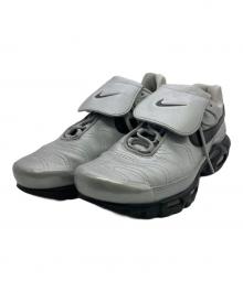 NIKE（ナイキ）の古着「AIR MAX PLUS WOLF GREY/BLACK-METALLIC SILVER」｜シルバー