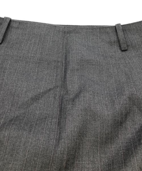 LOW CLASSIC LC（ロウ クラシック）LOW CLASSIC LC (ロウ クラシック) ストライプロングスカート グレー サイズ:Sの古着・服飾アイテム