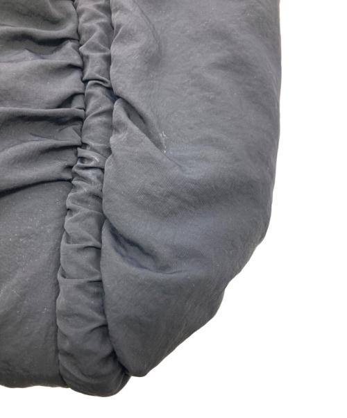 LULULEMON（ルルレモン）LULULEMON (ルルレモン) ギャザーナイロントートバッグ ブラック サイズ:Free(実寸参照）の古着・服飾アイテム