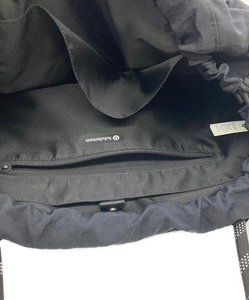 LULULEMON（ルルレモン）LULULEMON (ルルレモン) ギャザーナイロントートバッグ ブラック サイズ:Free(実寸参照）の古着・服飾アイテム