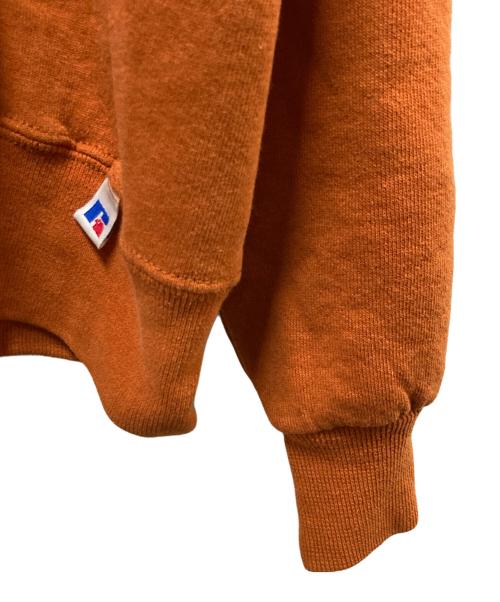 RUSSELL ATHLETIC（ラッセルアスレチック）RUSSELL ATHLETIC (ラッセルアスレチック) 前Vプレーンスウェット オレンジ サイズ:	SIZE XLの古着・服飾アイテム