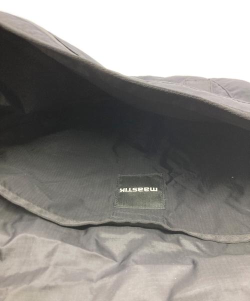 maastik（マースティック）maastik (マースティック) KULLER メッセンジャーバッグ ブラックの古着・服飾アイテム