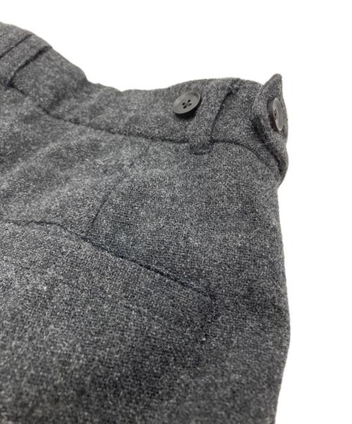 YOKE（ヨーク）YOKE (ヨーク) レーヨンウールオンブレプレイドイージーパンツ グレー サイズ:2の古着・服飾アイテム