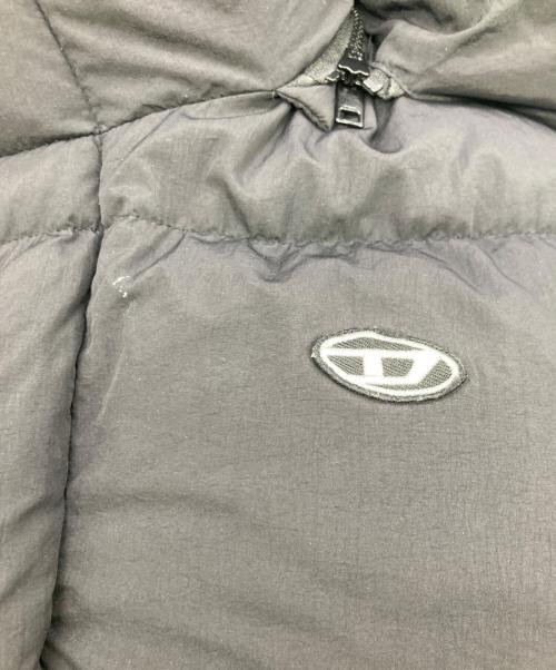 DIESEL（ディーゼル）DIESEL (ディーゼル) フード付きダウンベスト ブラック サイズ:44の古着・服飾アイテム