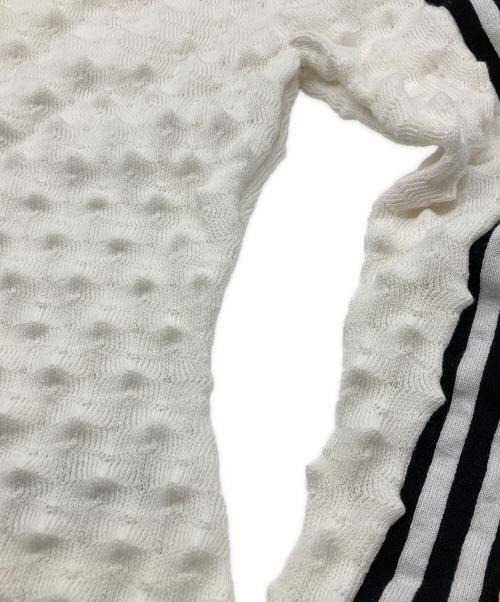 adidas（アディダス）adidas (アディダス) スリムソリッドスパイクニット ホワイト サイズ:Mの古着・服飾アイテム