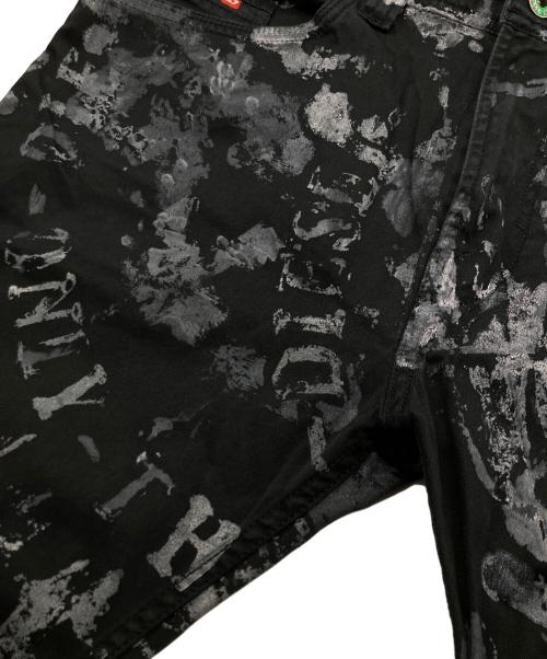 DIESEL（ディーゼル）DIESEL (ディーゼル) ペイント加工ストレートデニムパンツ ブラック サイズ:	SIZE 30の古着・服飾アイテム