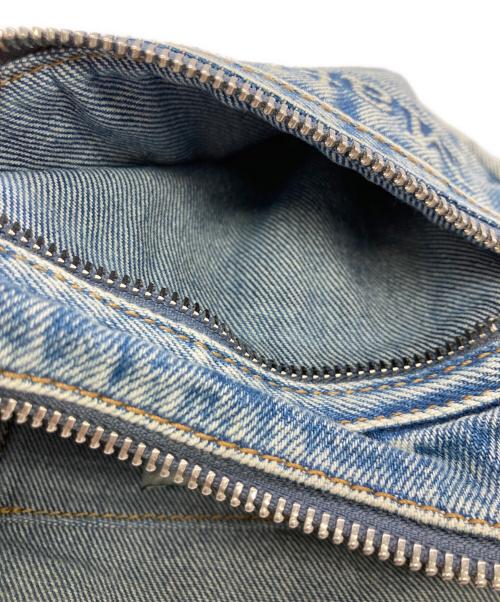 Matin Kim（マーティン キム）Matin Kim (マーティン キム) MATIN WASHED DENIM MINI HOBO BAG インディゴの古着・服飾アイテム