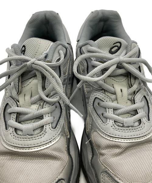 asics（アシックス）asics (アシックス) GEL-NYC ローカットスニーカー シルバー サイズ:27.5cmの古着・服飾アイテム