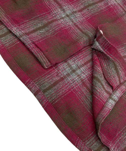VAN HEUSEN（ヴァンヒューセン/バンヒューゼン）VAN HEUSEN (ヴァンヒューセン/バンヒューゼン) 60s ウールアクリルオープンカラーシャツ レッド×グレー サイズ:SIZE 15-15 1/2の古着・服飾アイテム