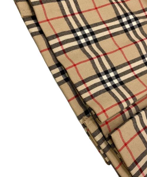 BURBERRY BLUE LABEL（バーバリー ブルー レーベル）BURBERRY BLUE LABEL (バーバリー ブルー レーベル) ノヴァチェックスカート ブラウン サイズ:	SIZE 36の古着・服飾アイテム