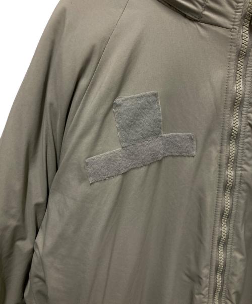 US ARMY（ユーエスアーミー）US ARMY (ユーエスアーミー) ECWCS GEN3 LEVEL7 JACKET オリーブ サイズ:	SIZE M-Lの古着・服飾アイテム