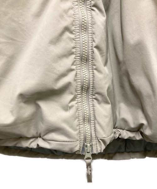 US ARMY（ユーエスアーミー）US ARMY (ユーエスアーミー) ECWCS GEN3 LEVEL7 JACKET オリーブ サイズ:	SIZE M-Lの古着・服飾アイテム