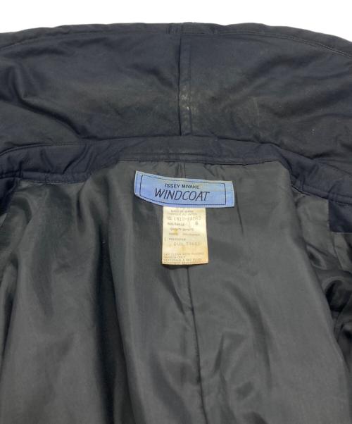 ISSEY MIYAKE（イッセイミヤケ）ISSEY MIYAKE (イッセイミヤケ) WINDCOAT パデットロングコート/Padded long coat ネイビー サイズ:Sの古着・服飾アイテム