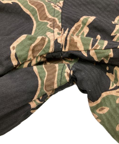 stussy（ステューシー）stussy (ステューシー) タイガーカモコート オリーブ サイズ:Sの古着・服飾アイテム