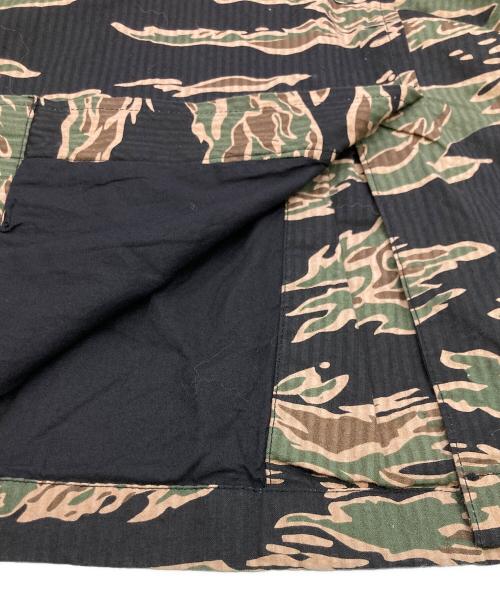 stussy（ステューシー）stussy (ステューシー) タイガーカモコート オリーブ サイズ:Sの古着・服飾アイテム
