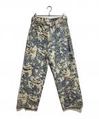 Acne studiosアクネ ストゥディオズ）の古着「1981 U DENIM DISTRESSED MONGRAM」｜インディゴ×ホワイト