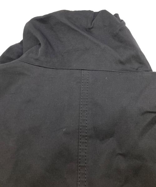 BURBERRY BLUE LABEL（バーバリー ブルー レーベル）BURBERRY BLUE LABEL (バーバリー ブルー レーベル) フリルカラーティアードコート ブラック サイズ:36の古着・服飾アイテム