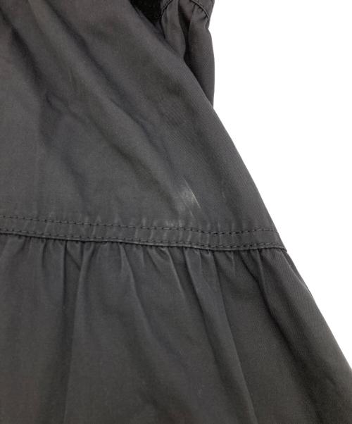 BURBERRY BLUE LABEL（バーバリー ブルー レーベル）BURBERRY BLUE LABEL (バーバリー ブルー レーベル) フリルカラーティアードコート ブラック サイズ:36の古着・服飾アイテム