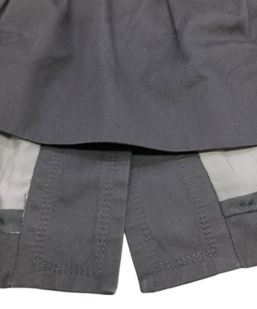 BURBERRY BLUE LABEL（バーバリー ブルー レーベル）BURBERRY BLUE LABEL (バーバリー ブルー レーベル) フリルカラーティアードコート ブラック サイズ:36の古着・服飾アイテム