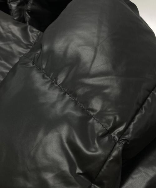 JUNYA WATANABE COMME des GARCONS（(ジュンヤワタナベ コムデギャルソン）JUNYA WATANABE COMME des GARCONS ((ジュンヤワタナベ コムデギャルソン) 04AW ダウンジャケット/Down jacket ブラック サイズ:Mの古着・服飾アイテム