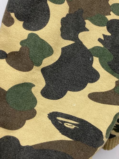 A BATHING APE（アベイシングエイプ）A BATHING APE (アベイシングエイプ) 1stカモリバーシブルボンバーブルゾン ベージュ×グリーン サイズ:Mの古着・服飾アイテム