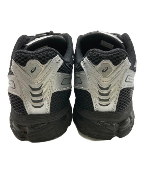 asics（アシックス）asics (アシックス) GEL-KAYANO 12.1 シルバー×ブラック サイズ:26の古着・服飾アイテム