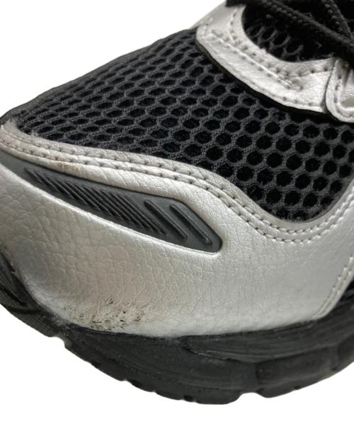 asics（アシックス）asics (アシックス) GEL-KAYANO 12.1 シルバー×ブラック サイズ:26の古着・服飾アイテム
