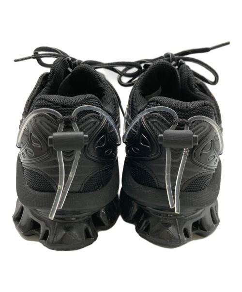 asics（アシックス）asics (アシックス) YOASOBI (ヨアソビ) GEL-KINETIC FLUENT Y ブラック サイズ:23.5の古着・服飾アイテム
