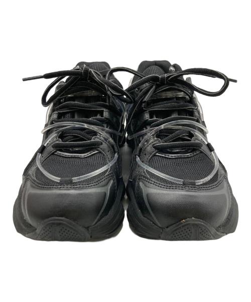 asics（アシックス）asics (アシックス) YOASOBI (ヨアソビ) GEL-KINETIC FLUENT Y ブラック サイズ:23.5の古着・服飾アイテム