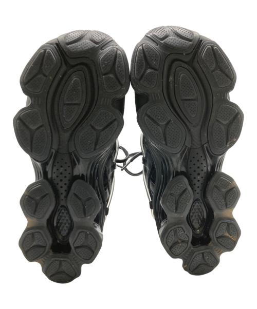 asics（アシックス）asics (アシックス) YOASOBI (ヨアソビ) GEL-KINETIC FLUENT Y ブラック サイズ:23.5の古着・服飾アイテム