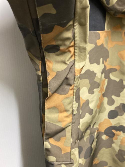 THE NORTH FACE（ザ ノース フェイス）THE NORTH FACE (ザ ノース フェイス) 1990 MOUNTAIN JACKET GTX ブラック×グリーン サイズ:XLの古着・服飾アイテム