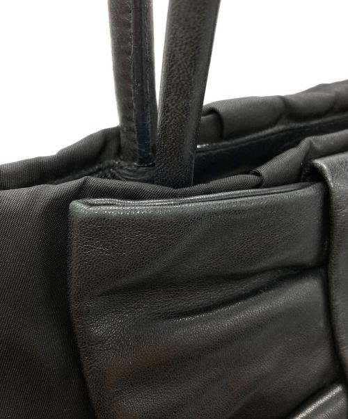 PRADA（プラダ）PRADA (プラダ) レザーリボン ナイロンハンドバッグ/Nylon Handbag with Leather Ribbon ブラックの古着・服飾アイテム