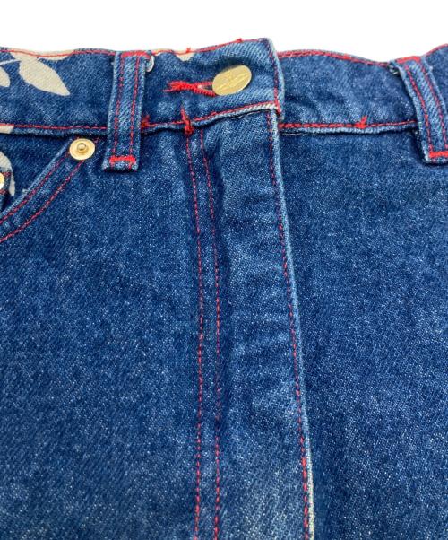 Vivienne Westwood（ヴィヴィアンウエストウッド）Vivienne Westwood (ヴィヴィアンウエストウッド) シャドーフラワーデニムニスカート インディゴ サイズ:42の古着・服飾アイテム