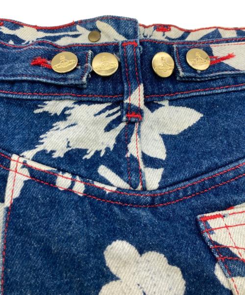 Vivienne Westwood（ヴィヴィアンウエストウッド）Vivienne Westwood (ヴィヴィアンウエストウッド) シャドーフラワーデニムニスカート インディゴ サイズ:42の古着・服飾アイテム