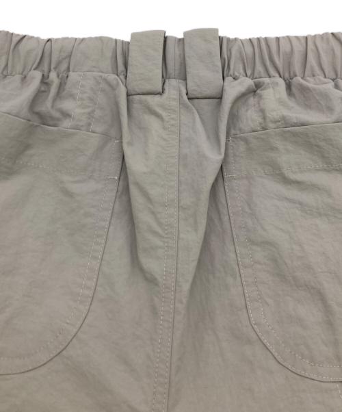 flagstuff（フラグスタフ）flagstuff (フラグスタフ) CPG ANOMALY CORD PANTS グレー サイズ:Lの古着・服飾アイテム