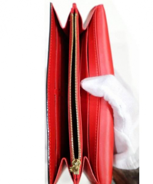 LOUIS VUITTON（ルイ ヴィトン）LOUIS VUITTON (ルイヴィトン)  ポルトフォイユ・サラ レッド サイズ:- ヴェルニ M90208 TN3154　程度B　イニシャル入りの古着・服飾アイテム